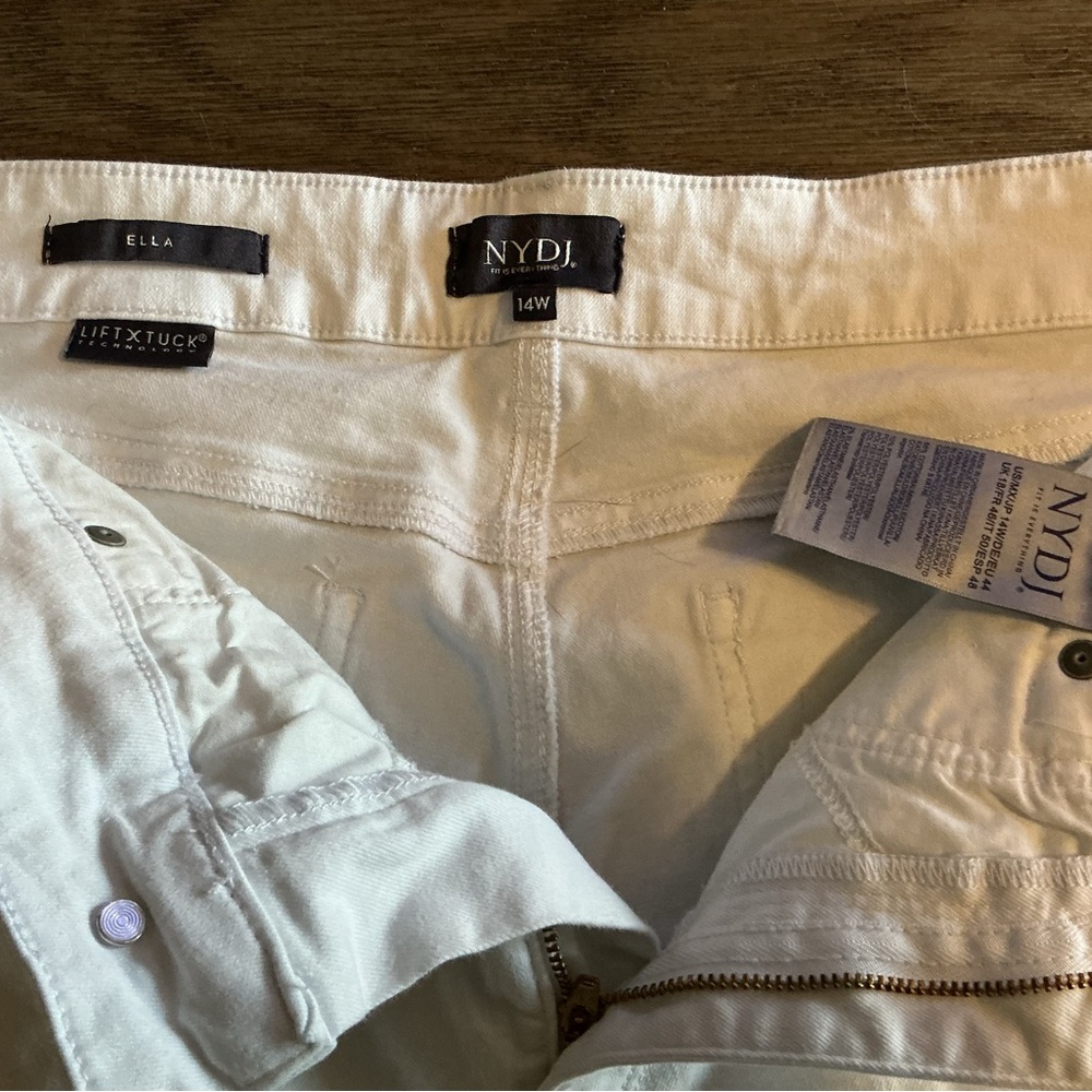 NYDJ White Denim Jean Shorts - Picture 3 of 3